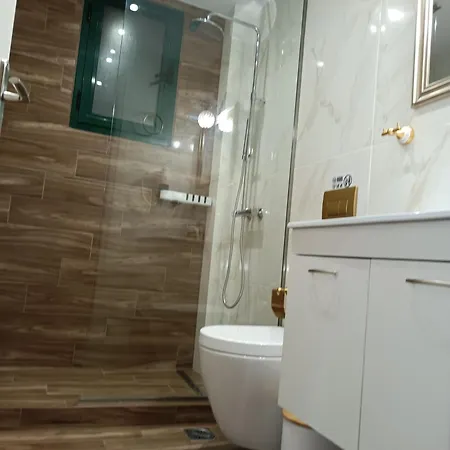 Nikola's & Joanna's 2 Lägenhet