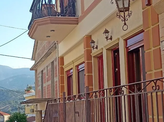 Nikola's & Joanna's 2 * Argostoli (Kefalonia)